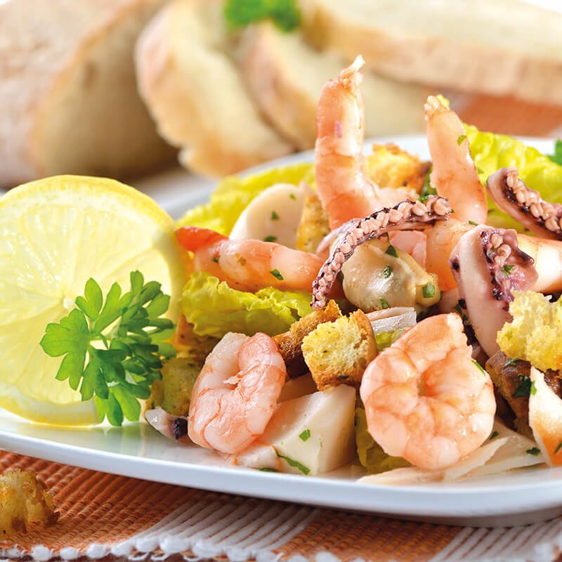 deniz-urunleri-salatasi-2